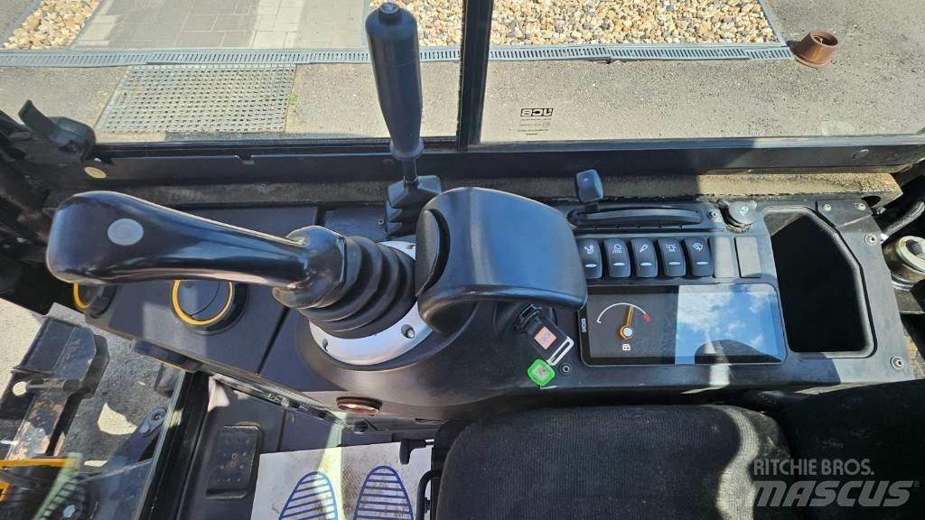JCB 19 C-1 Mini ekskavatoriai < 7 t