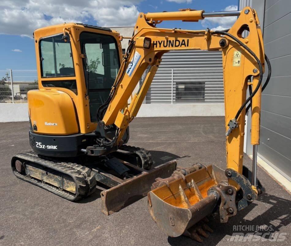 Hyundai R25Z-9 AK Mini ekskavatoriai < 7 t