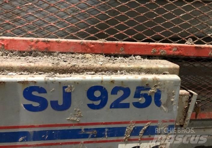 SkyJack SJ 9250 Žirkliniai keltuvai