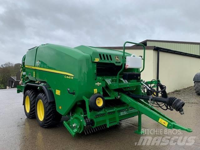 John Deere C441 R Ritinių presai
