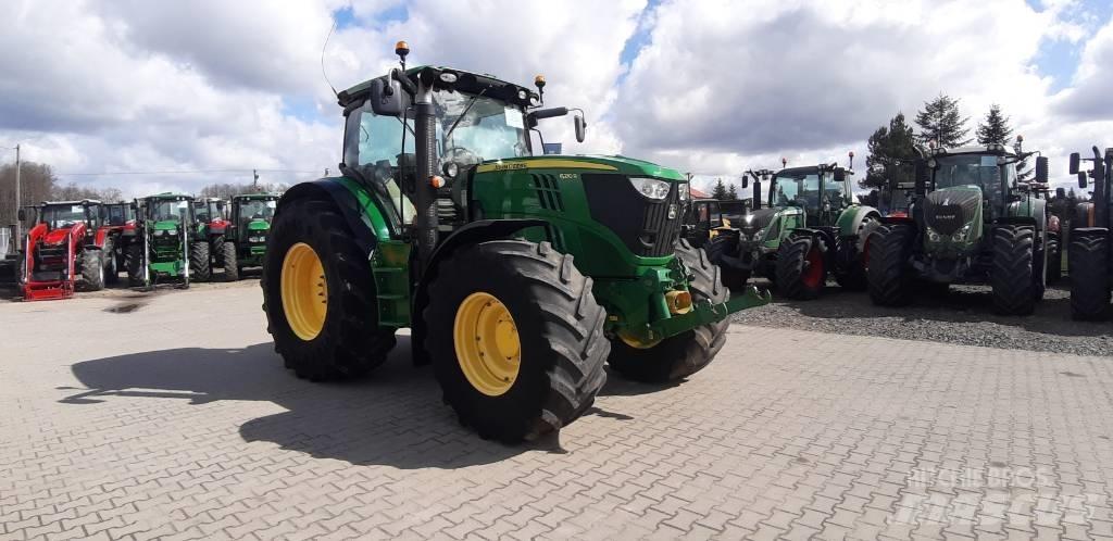John Deere 6210 R Traktoriai