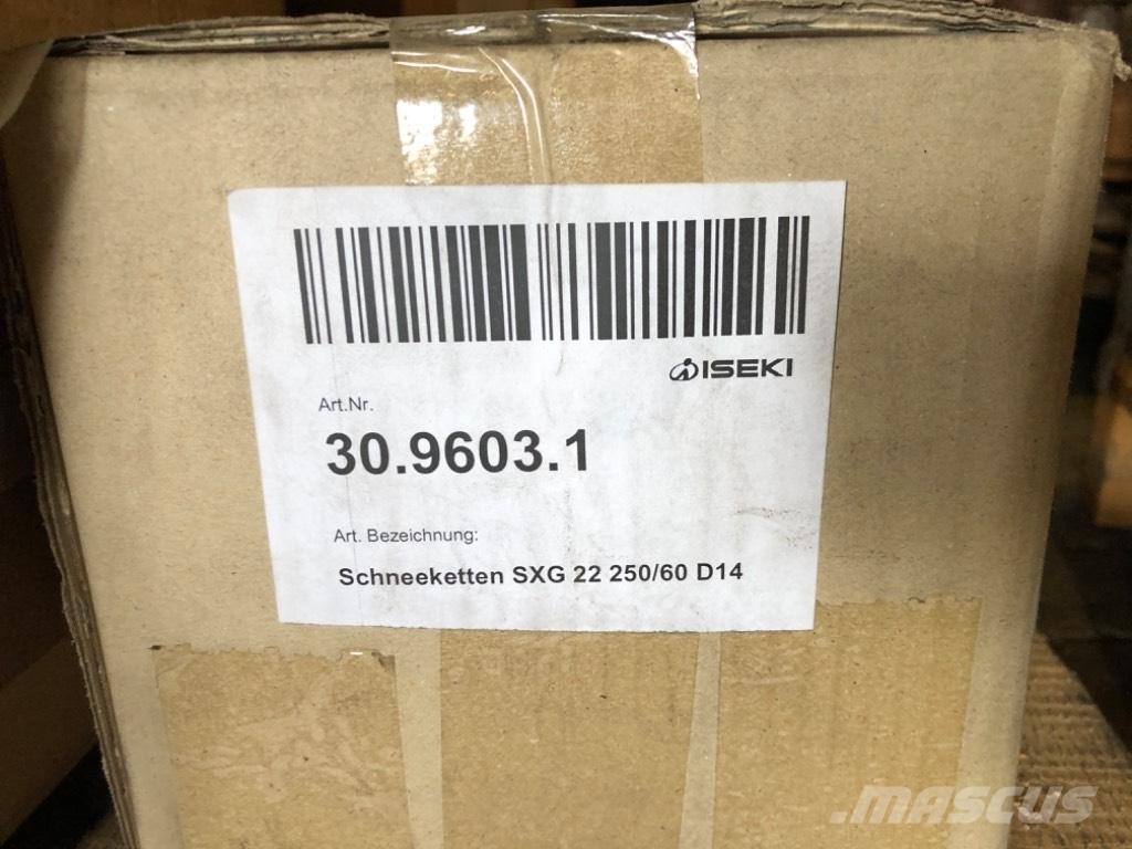 Iseki SXG 22 Sodo traktoriukai-vejapjovės
