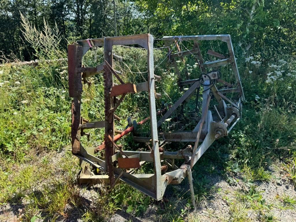  DOUCET RH7 Akėčios