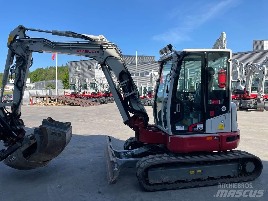 Takeuchi TB 257 FR Mini ekskavatoriai < 7 t