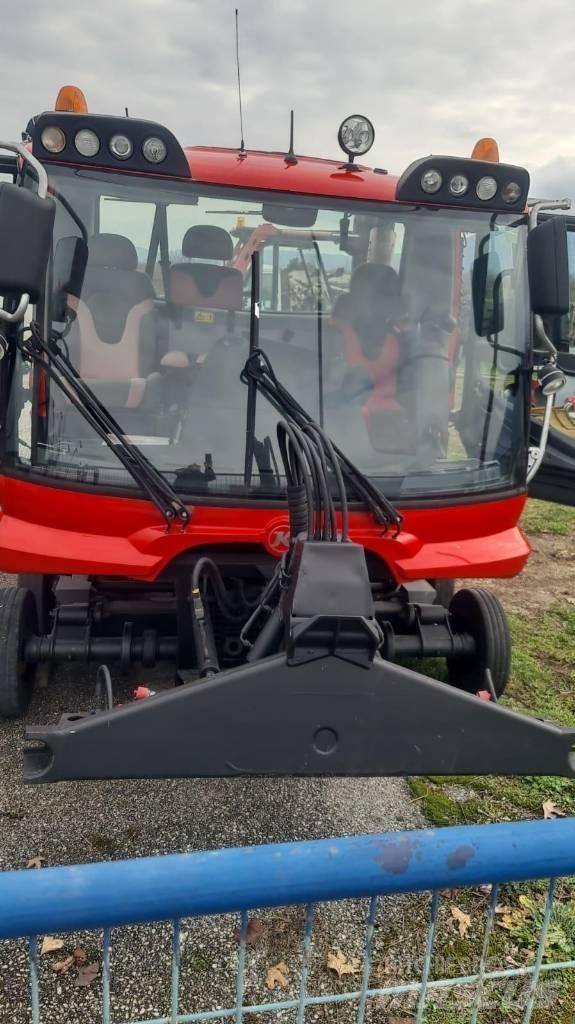  PistenBully  600 Sniego valytuvai