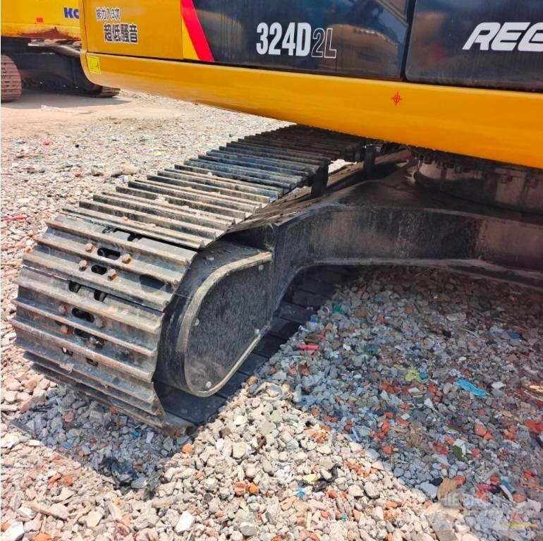 CAT 324 D2L Vikšriniai ekskavatoriai