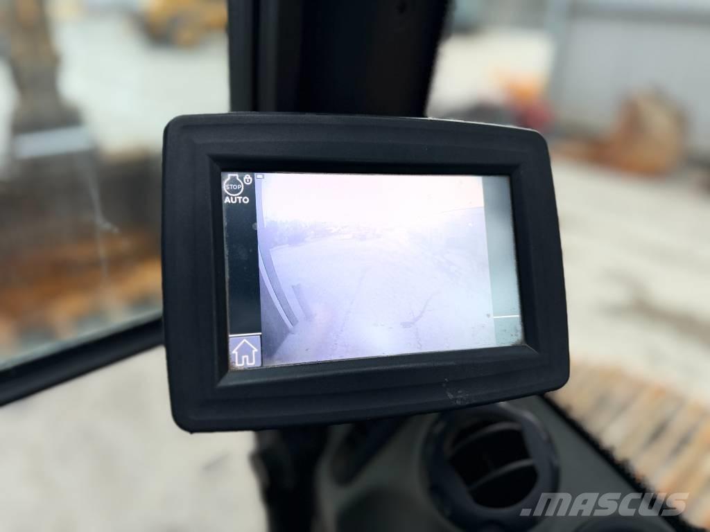 Liebherr R922 SLC Vikšriniai ekskavatoriai