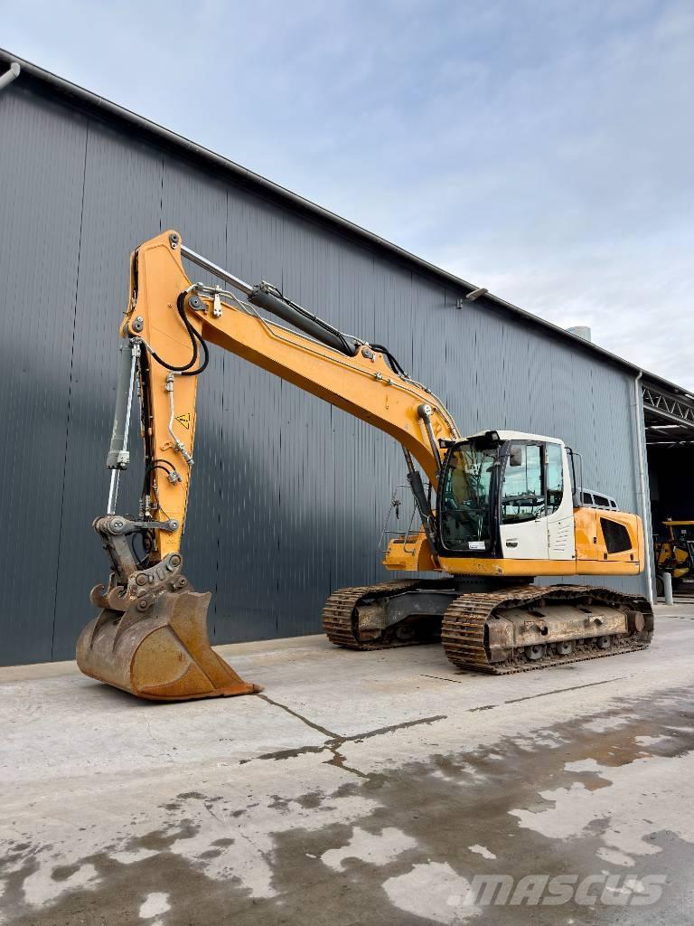 Liebherr R922 SLC Vikšriniai ekskavatoriai