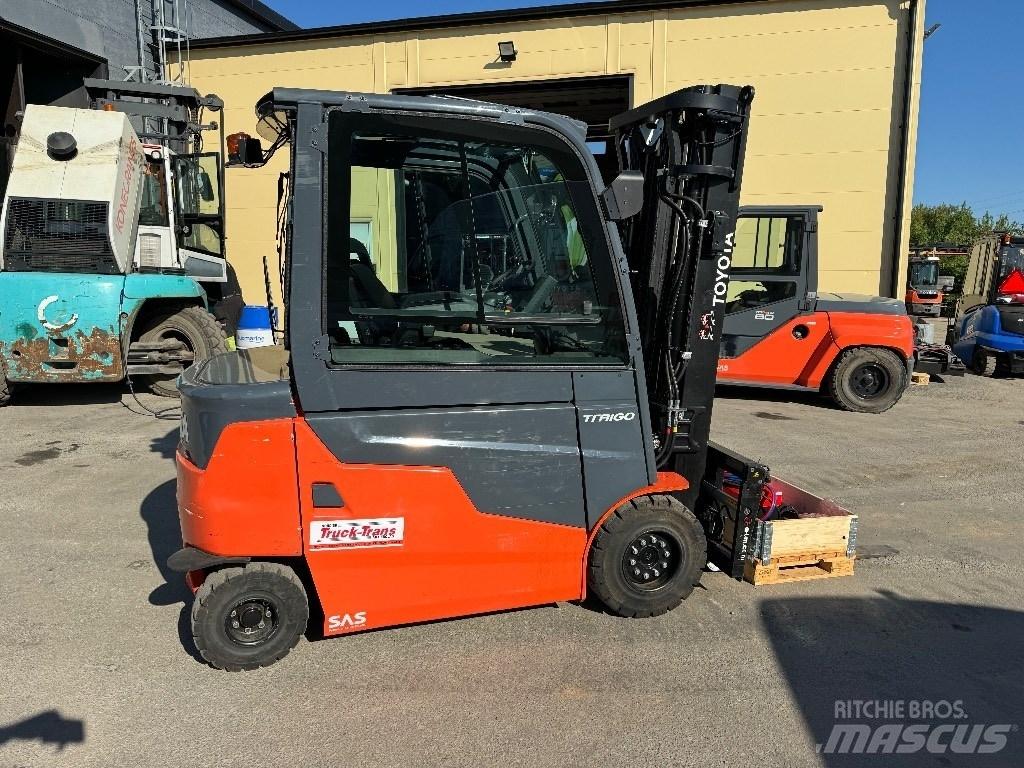 Toyota 9FBM30T Elektriniai šakiniai krautuvai