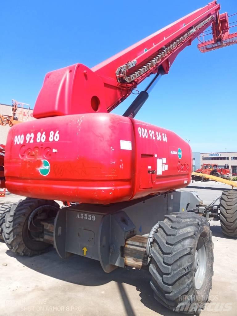 Genie S 125 Teleskopiniai keltuvai