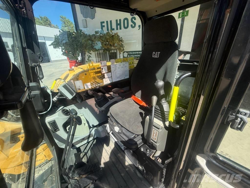 CAT 308 E 2 CR Vidutinės galios ekskavatoriai 7-12 t
