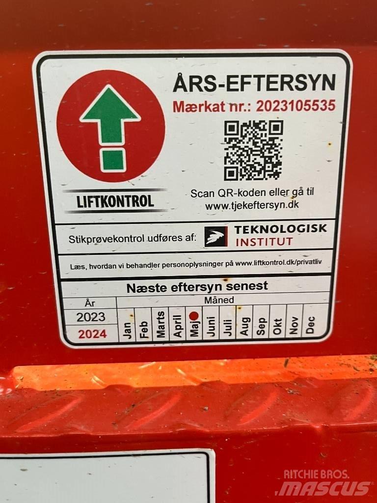 SkyJack SJ 6832 RTE Žirkliniai keltuvai