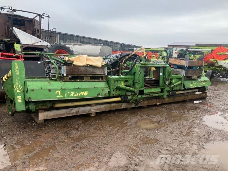 Krone BIG X 650 Pašarų ruošimo technika
