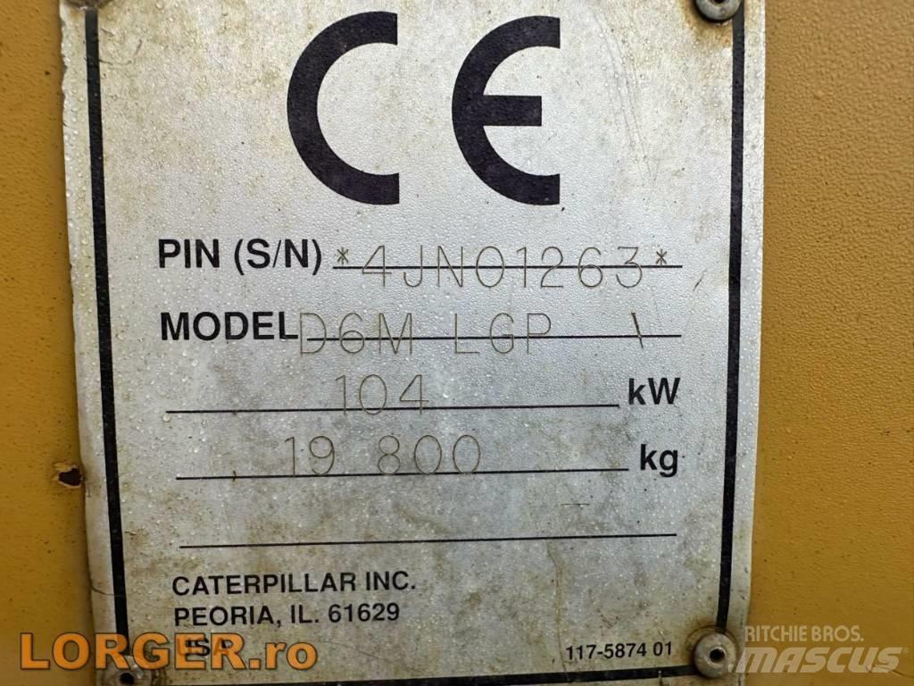 CAT D 6 M LGP Vikšriniai buldozeriai