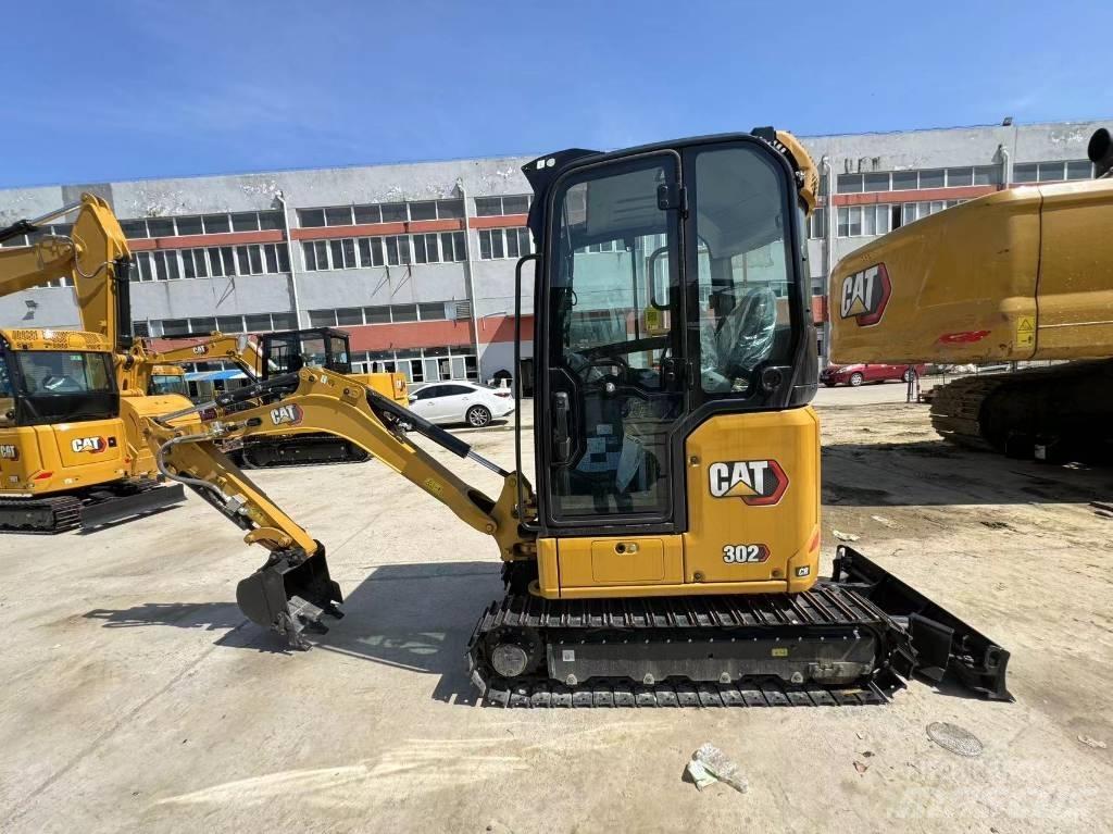 CAT 302 Mini ekskavatoriai < 7 t