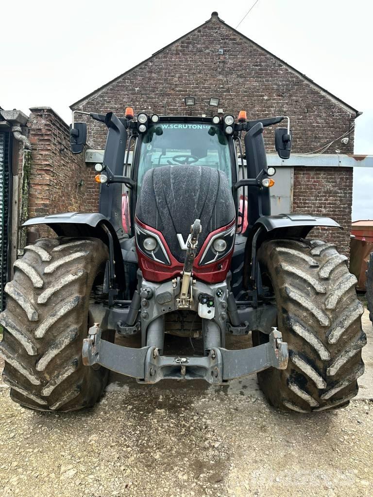 Valtra T 234 V Traktoriai