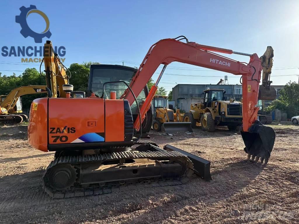 Hitachi ZX 70 Vidutinės galios ekskavatoriai 7-12 t