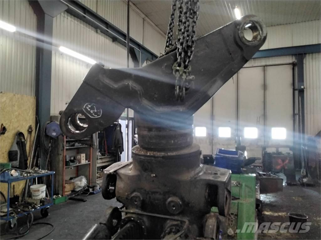 John Deere CH9 Medžių kirtimo mašinų kranai