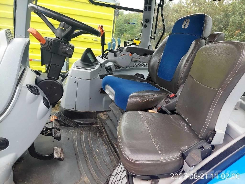 New Holland T 7.230 Traktoriai