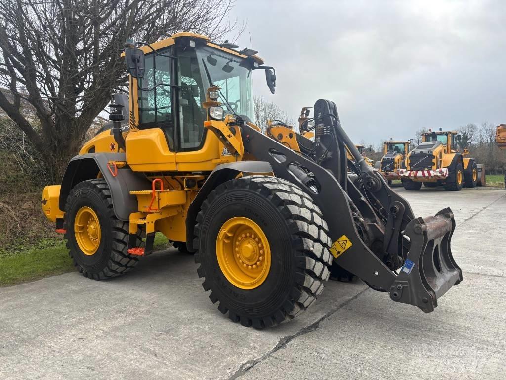 Volvo L90H Naudoti ratiniai krautuvai