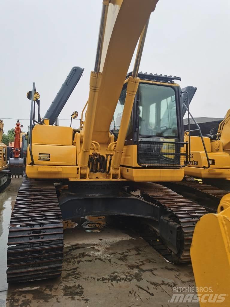 Komatsu PC 200-8 Vikšriniai ekskavatoriai