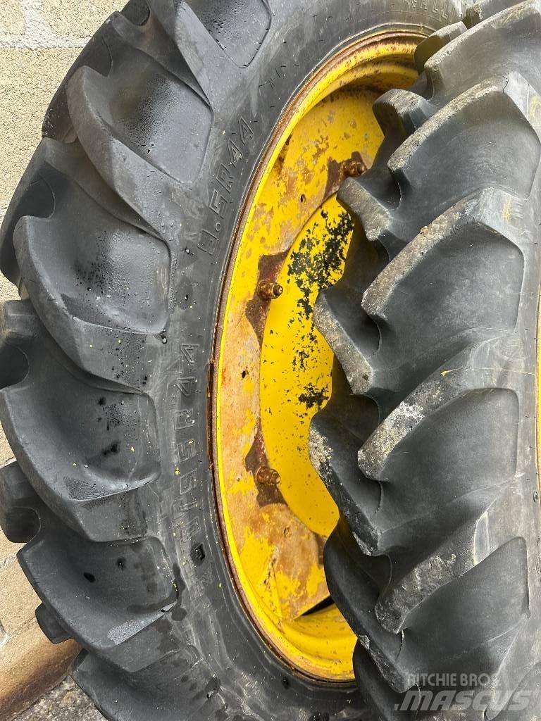 Alliance 230/95R44 Padangos, ratai ir ratlankiai