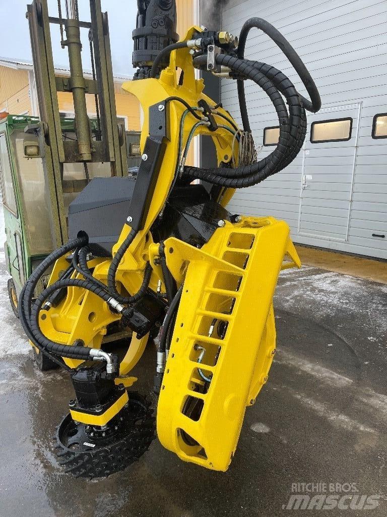 John Deere 758HD Medžių kirtimo mašinų darbinės galvos
