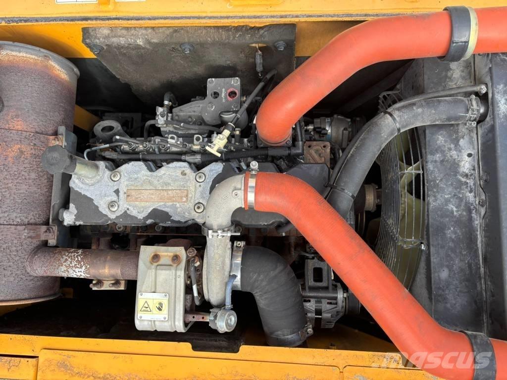 Hyundai 140W-9 Ratiniai ekskavatoriai