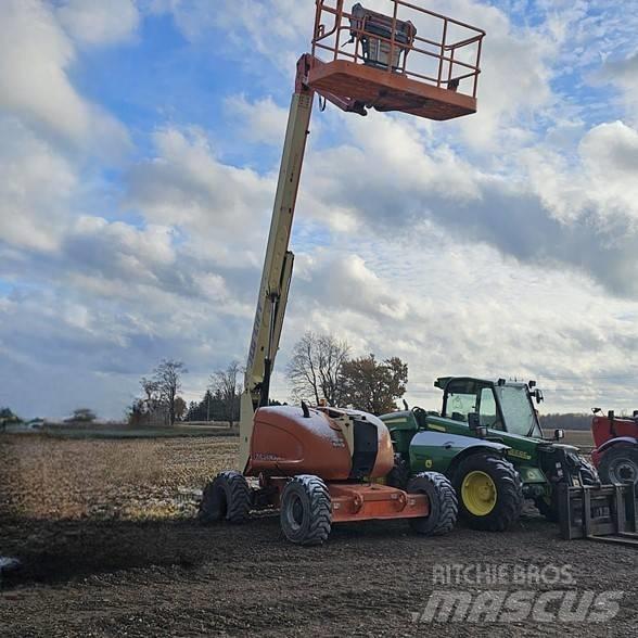 JLG 600AJ Alkūniniai keltuvai