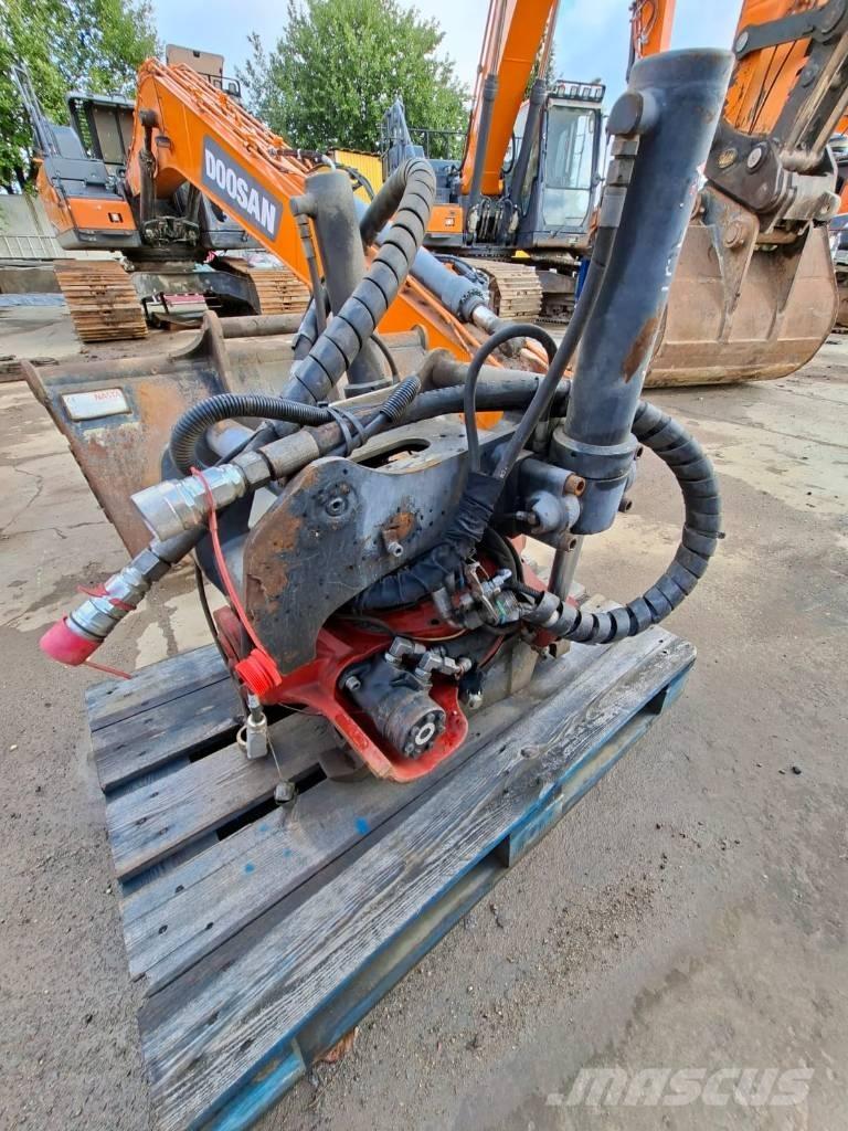 Doosan DX140W-5 Ratiniai ekskavatoriai