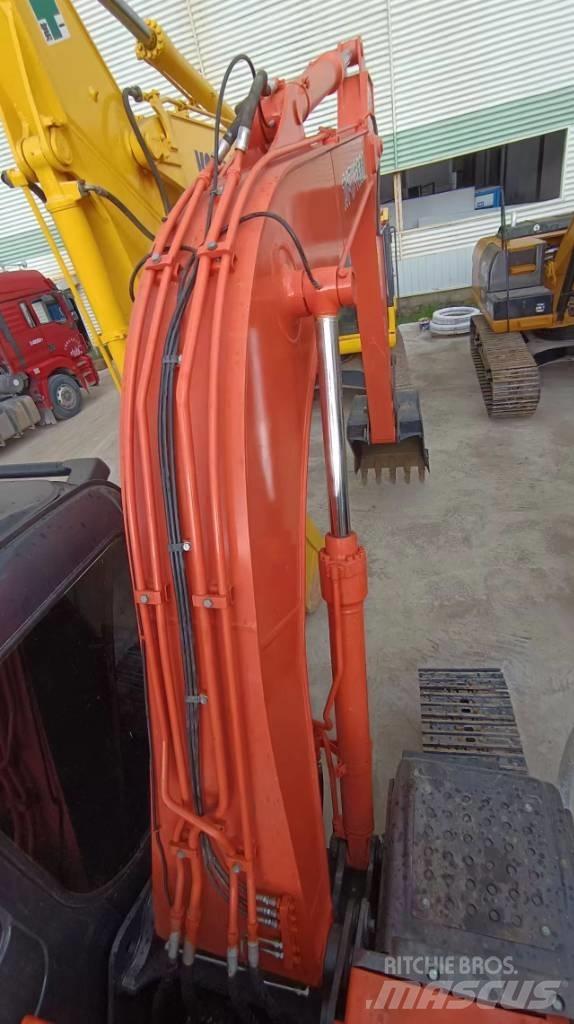 Hitachi ZX 120 Vikšriniai ekskavatoriai