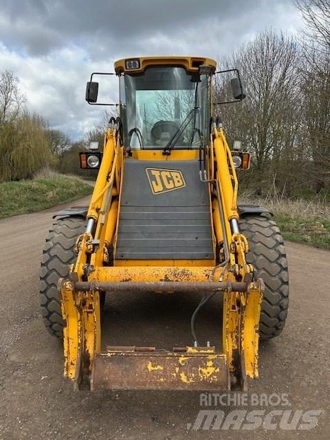 JCB 411 B Naudoti ratiniai krautuvai