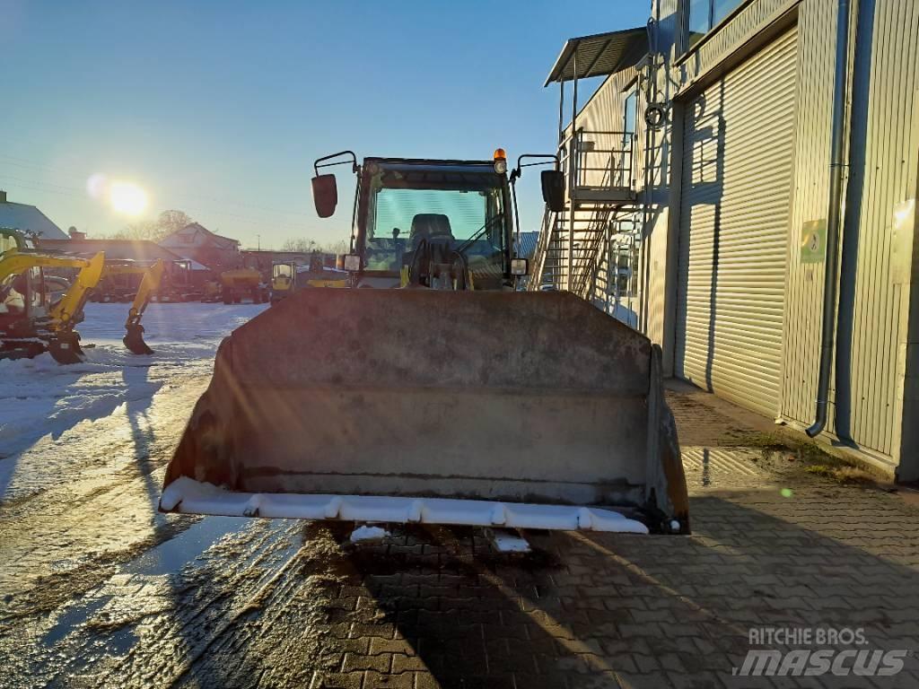 Wacker Neuson 8115 Naudoti ratiniai krautuvai