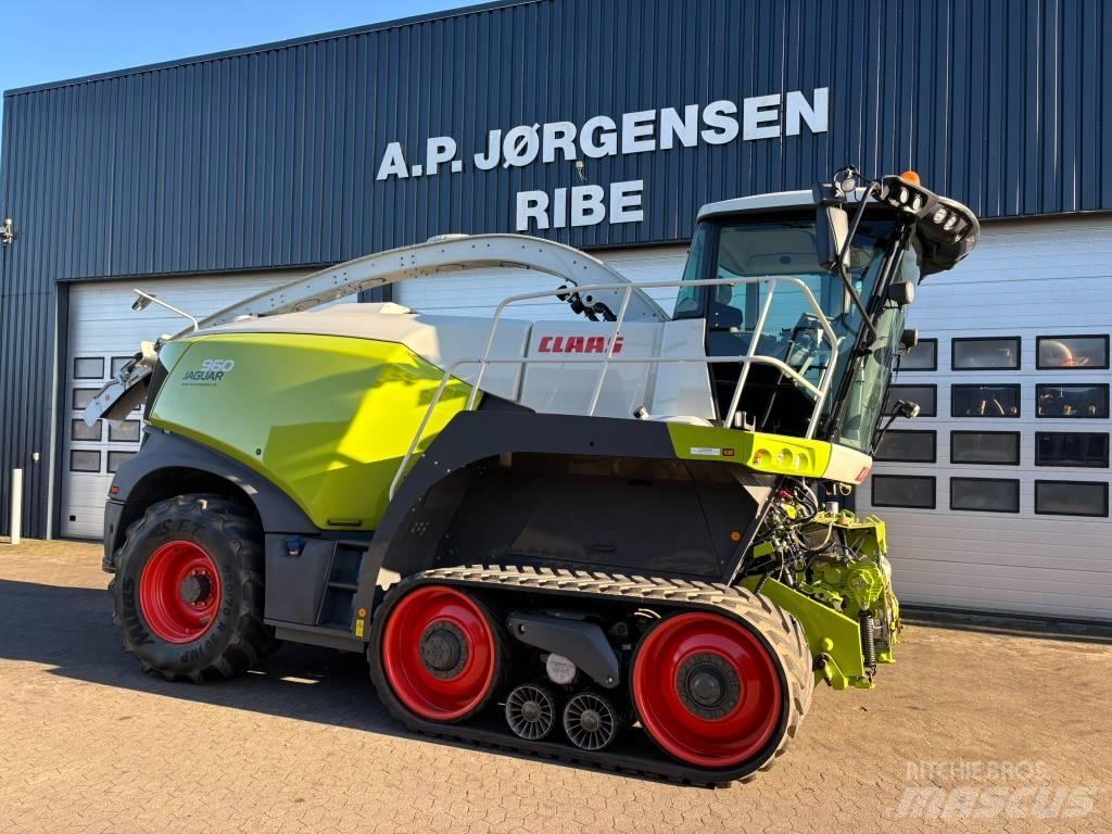 CLAAS Jaguar 960 4WD Pašarų ruošimo technika
