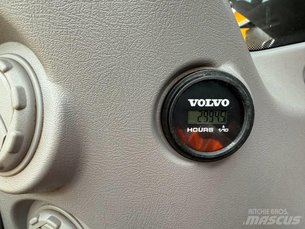 Volvo EC 250 EL Vikšriniai ekskavatoriai