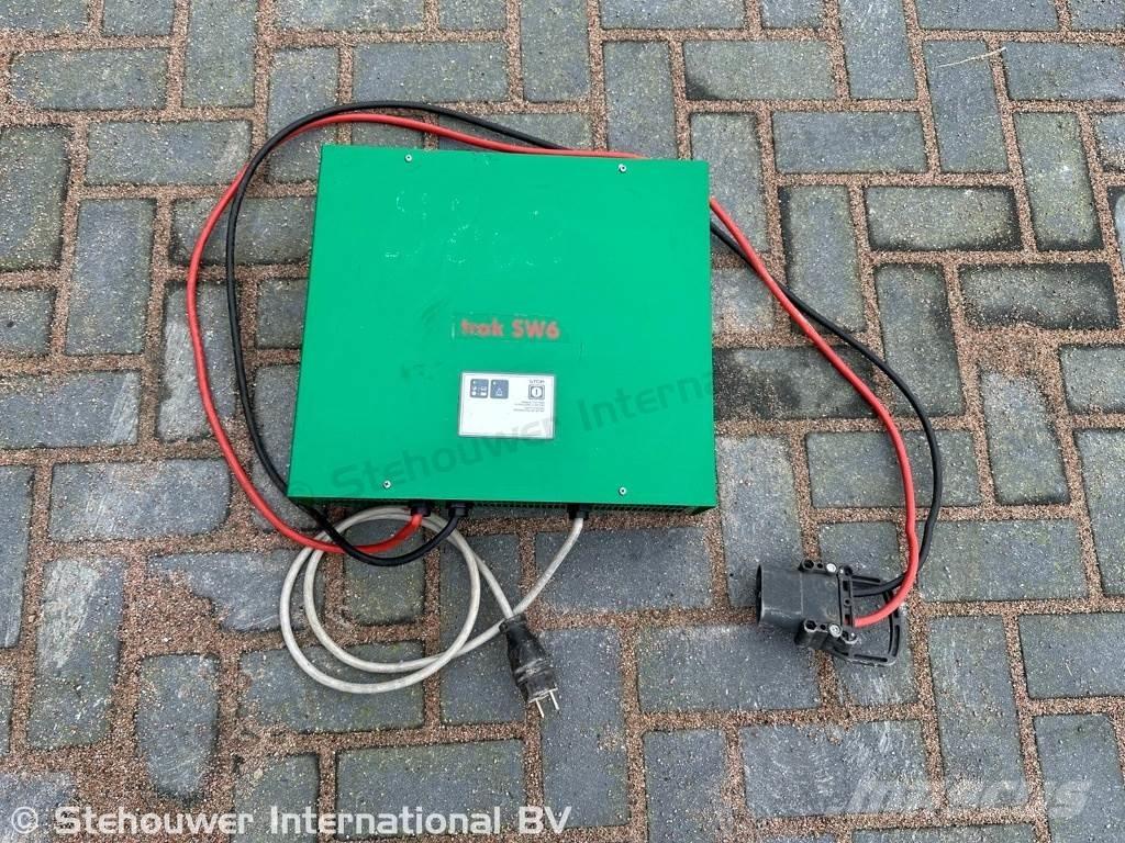 Toyota 7FBEST15 Elektriniai šakiniai krautuvai