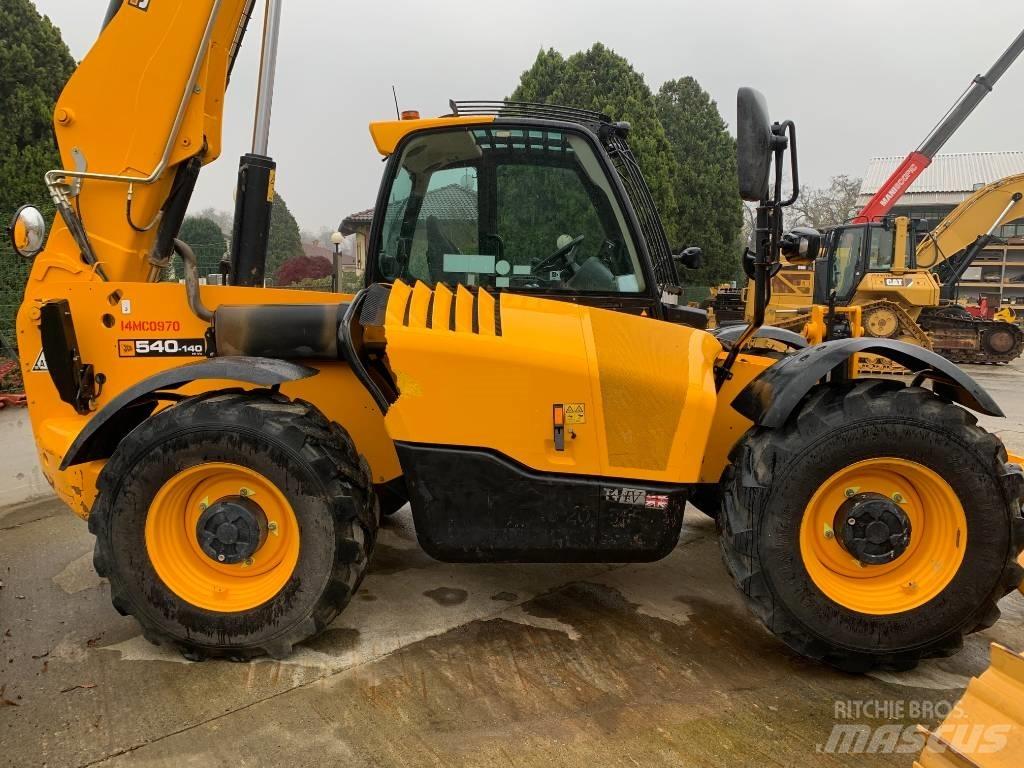 JCB 540-140 Teleskopiniai krautuvai