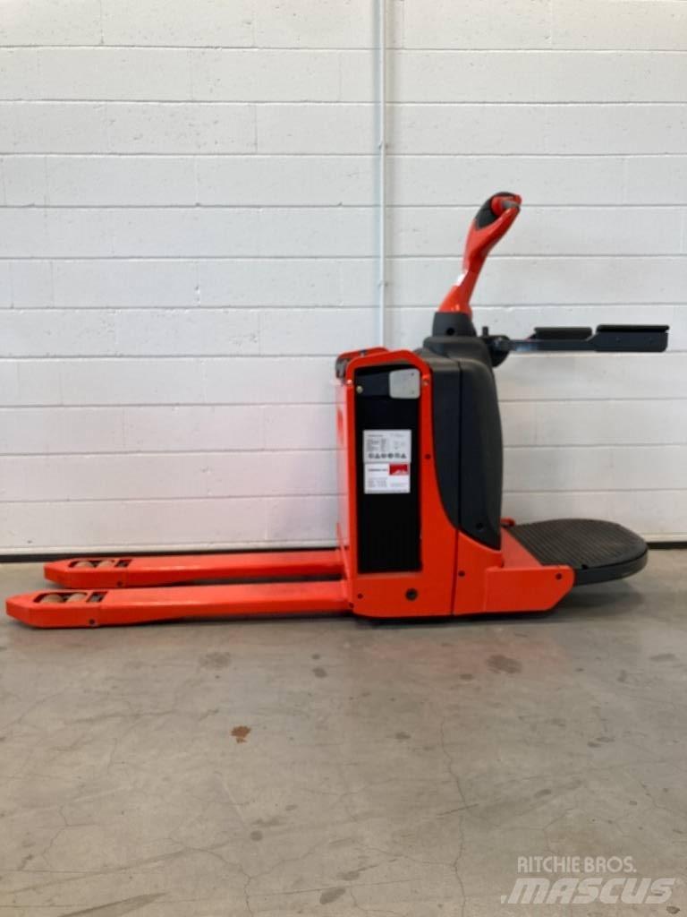 Linde T16P/1151-02 Žemų aukščių keltuvai su platforma