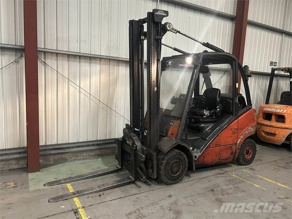 Linde H25T LPG (dujiniai) krautuvai