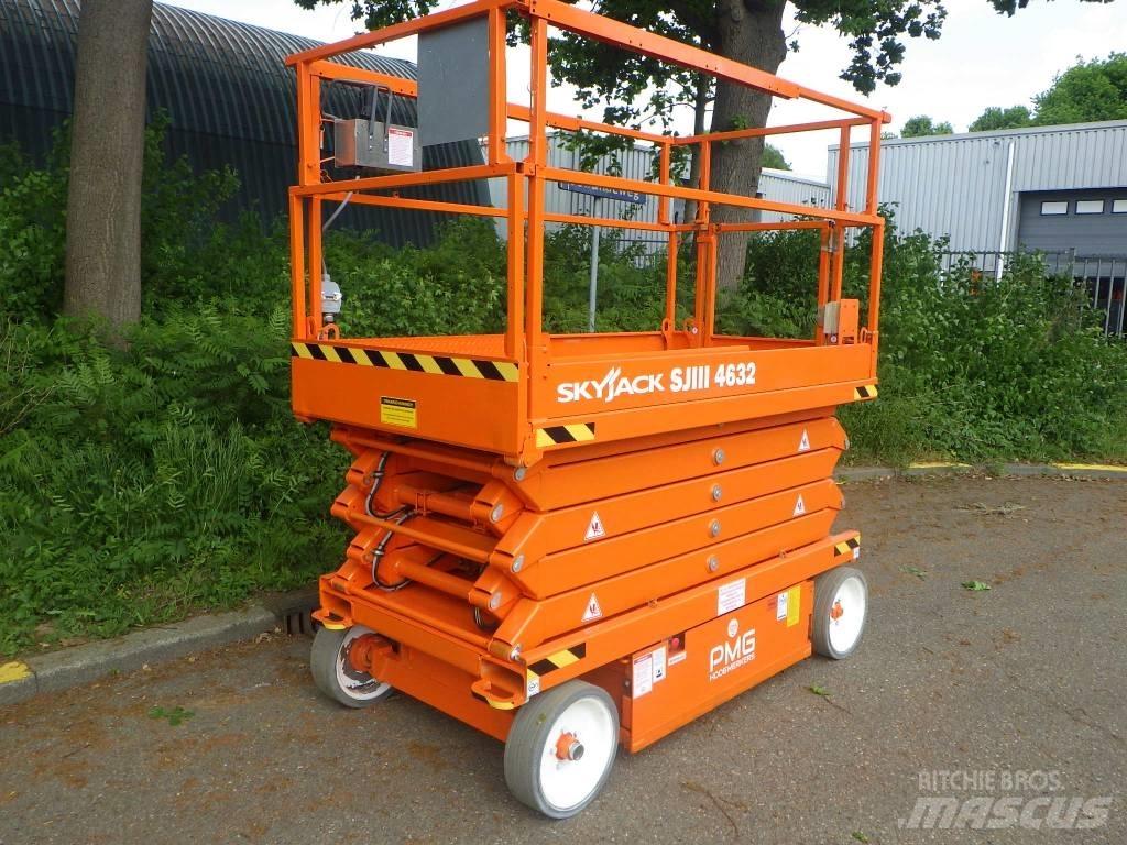 SkyJack SJ4632 Žirkliniai keltuvai