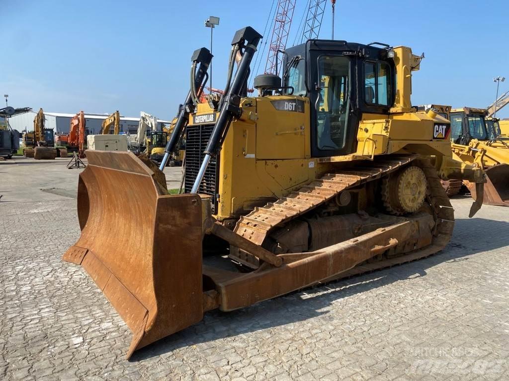 CAT D6T NVT Vikšriniai buldozeriai
