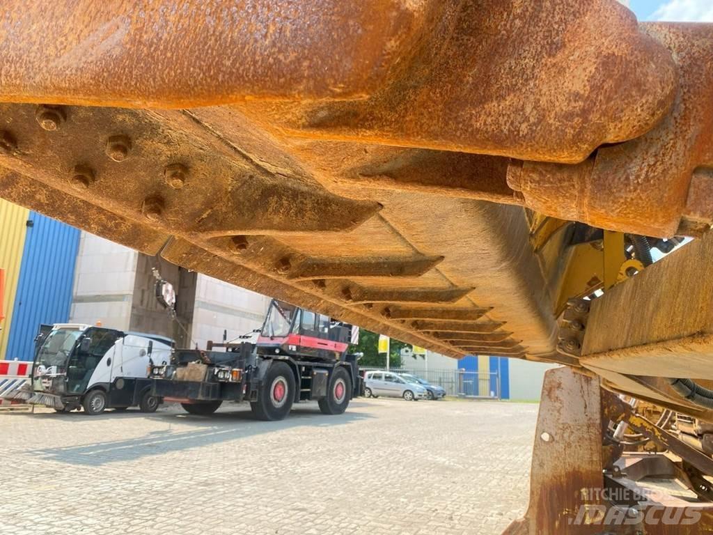 CAT D6T NVT Vikšriniai buldozeriai