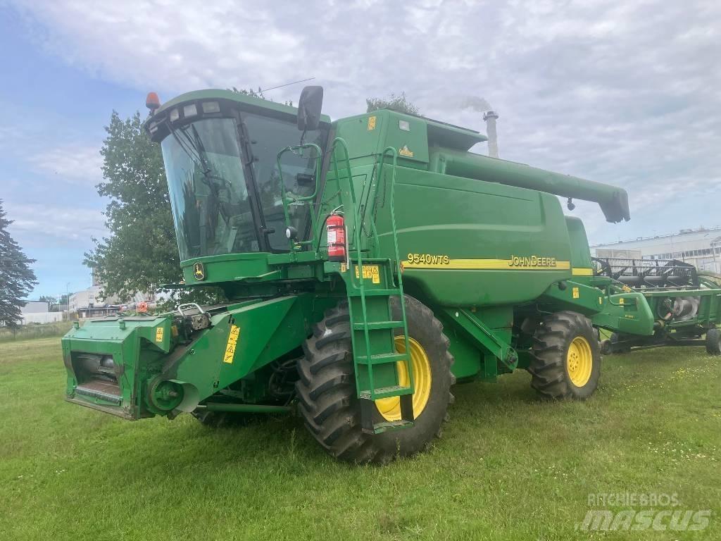 John Deere 9540 WTS Derliaus nuėmimo kombainai