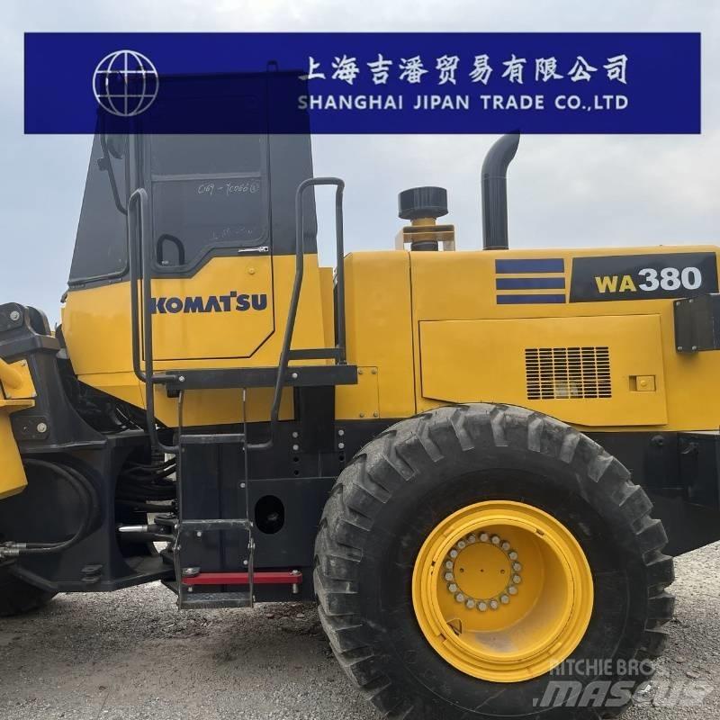 Komatsu WA 380 Naudoti ratiniai krautuvai