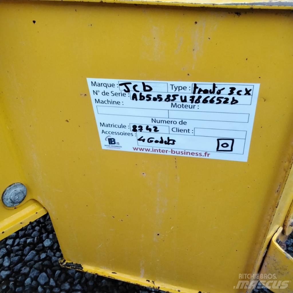 JCB 3 CX Ekskavatoriniai krautuvai