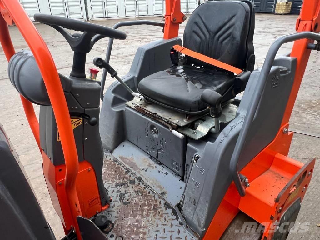 Hamm HD 12 VV Porinių būgnų volai