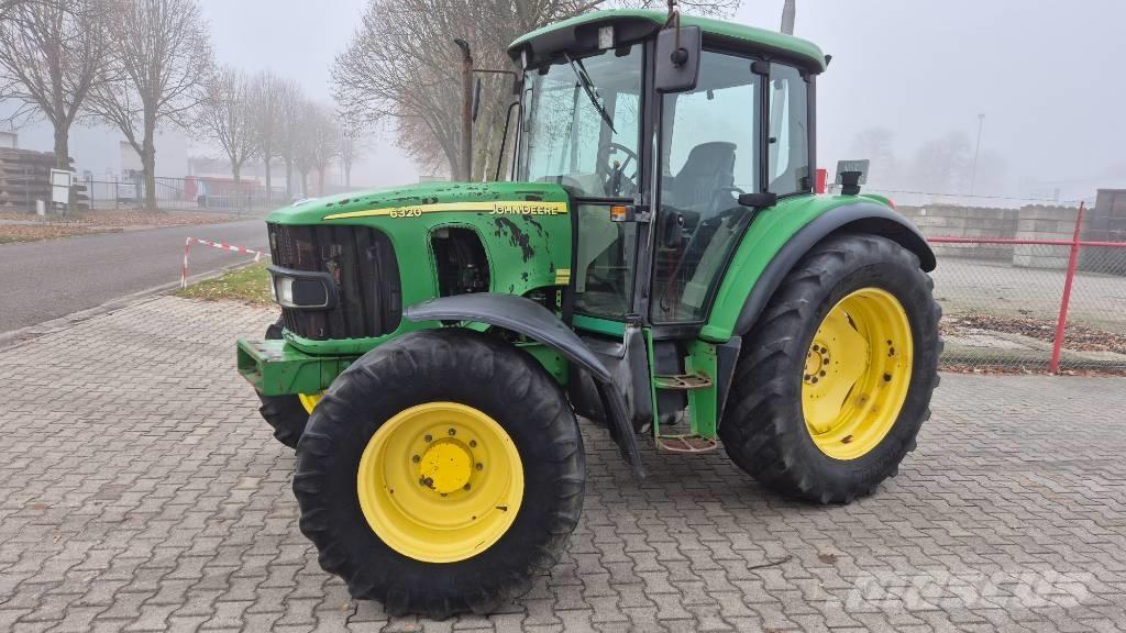 John Deere 6320 SE Traktoriai