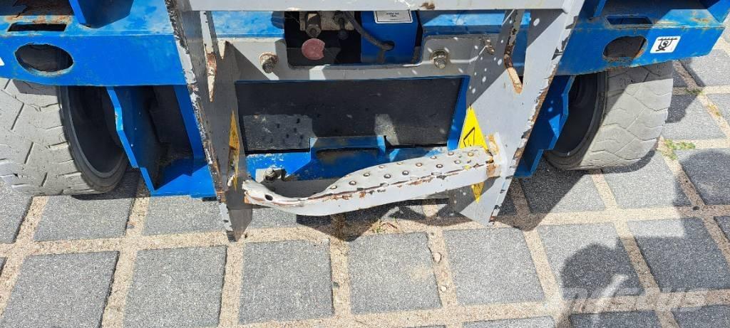 Genie GS4047 Žirkliniai keltuvai