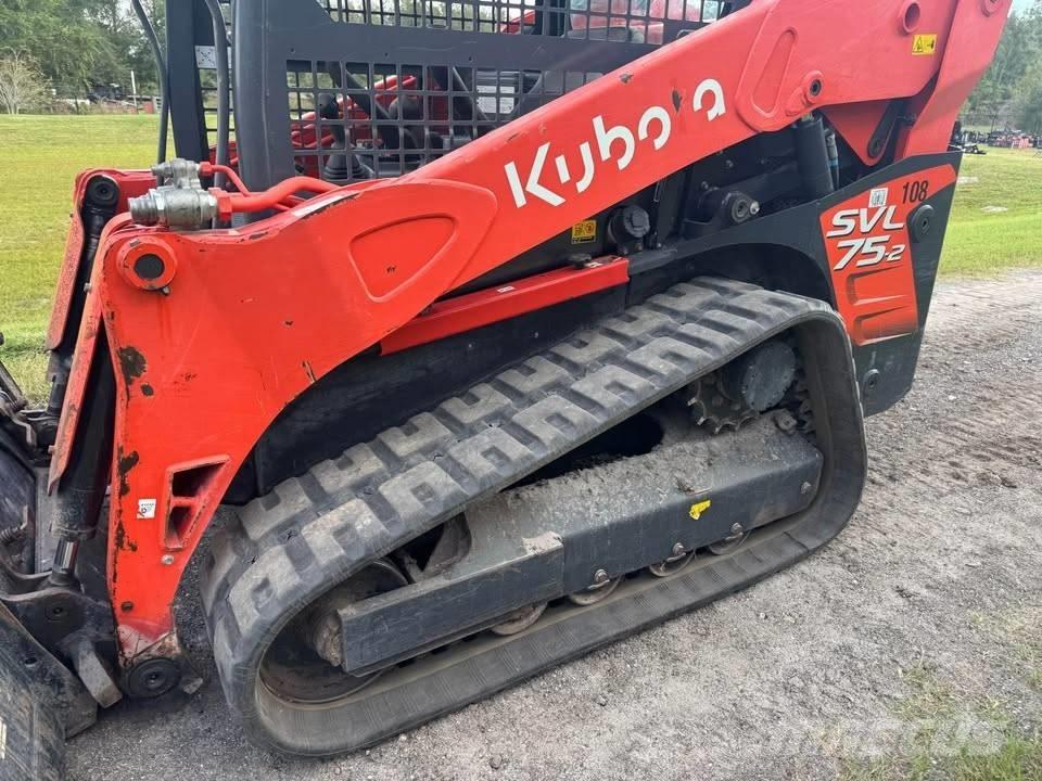 Kubota SVL 75-2 Krautuvai su šoniniu pasukimu