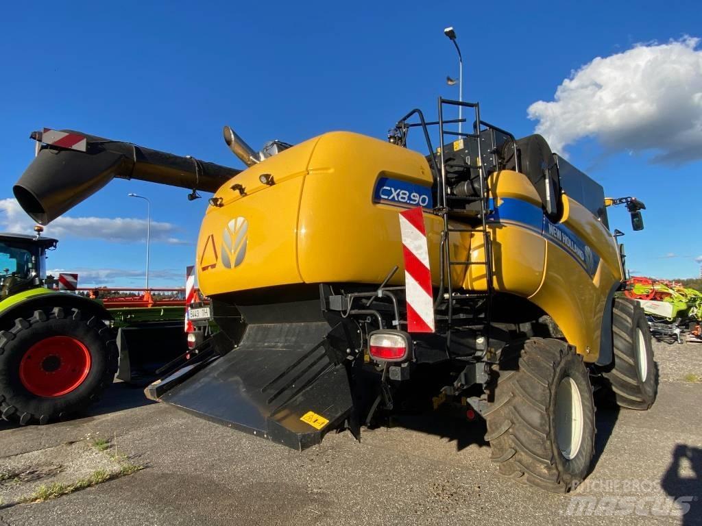 New Holland CX 8.90 Derliaus nuėmimo kombainai